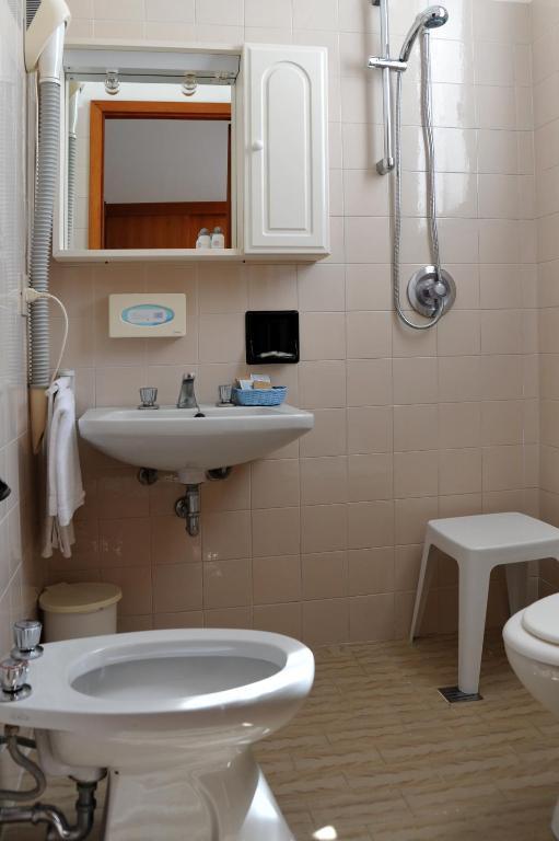 Hotel Reno Lido di Jesolo Værelse billede