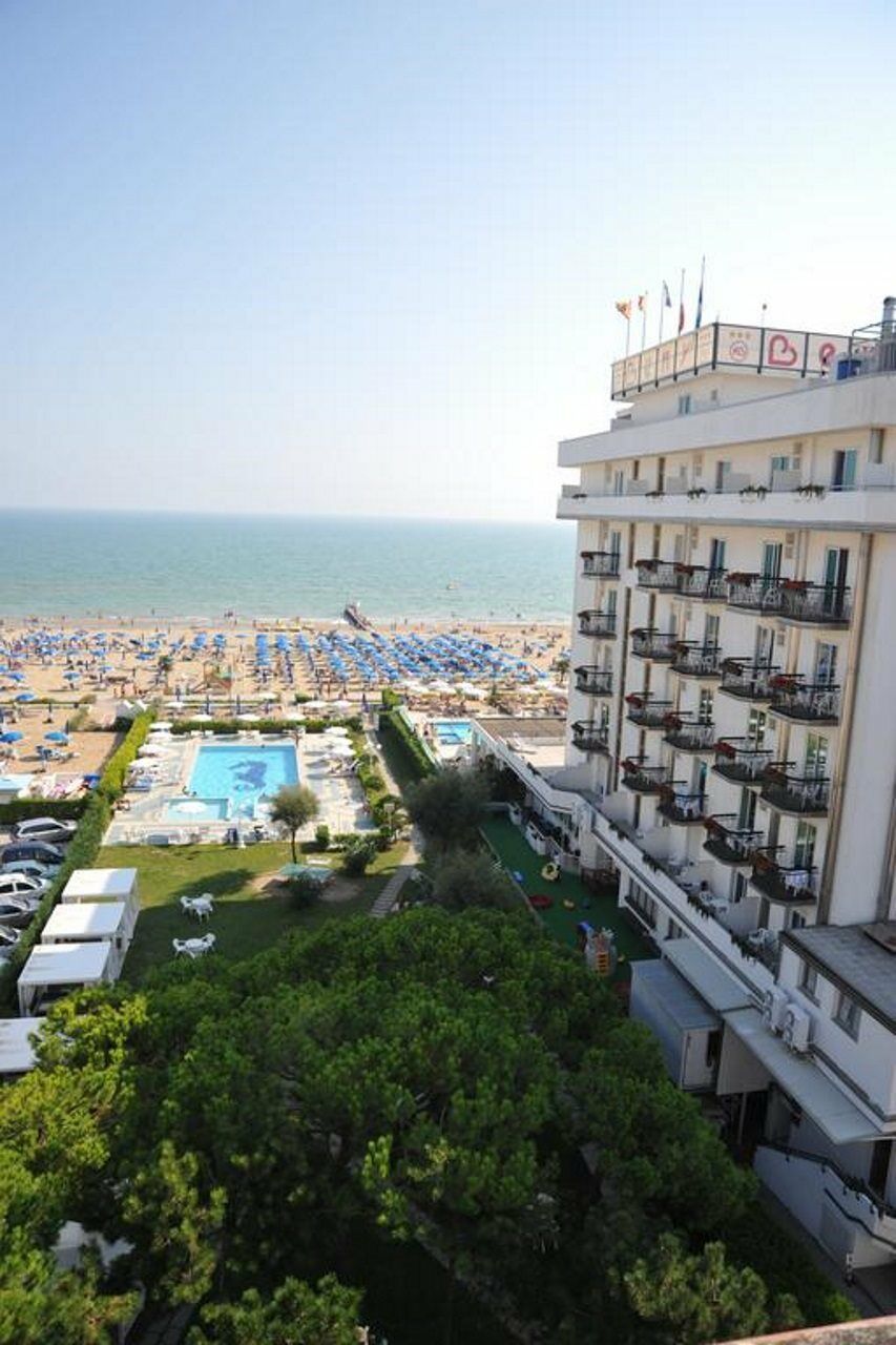 Hotel Reno Lido di Jesolo Eksteriør billede